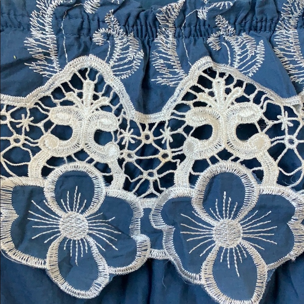 LOVECULTURE STRAPLESS DRESS - Picture 3 of 3